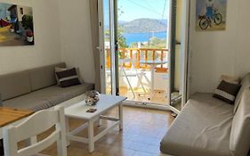 Pella Apartments Crete